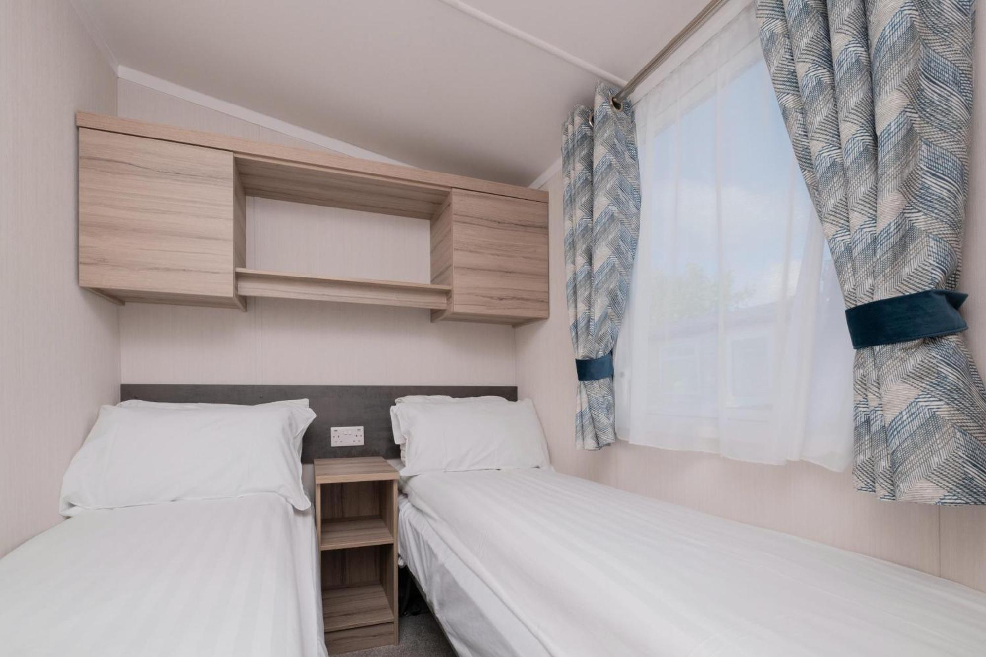 Tencreek Holiday Park 西卢港 外观 照片